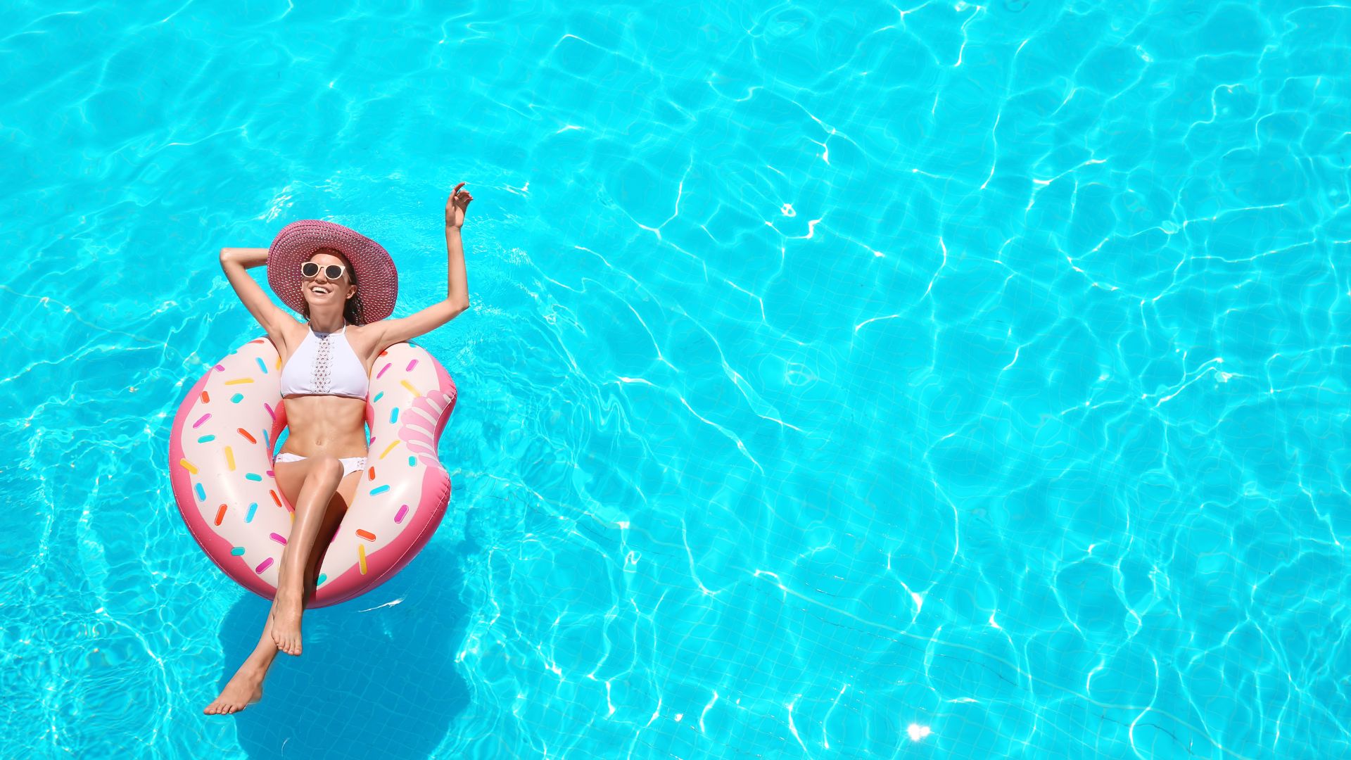 Piscine de luxe réalisée par Piscines Uniques