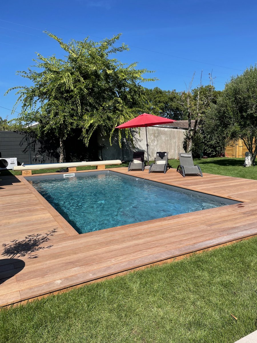 Bassin 7x3, terrasse cumaru, pvc armé gris anthracite