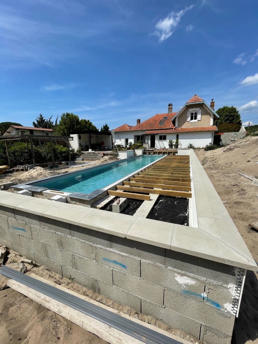 couloir de nage 15x3m amenagements exterieur
